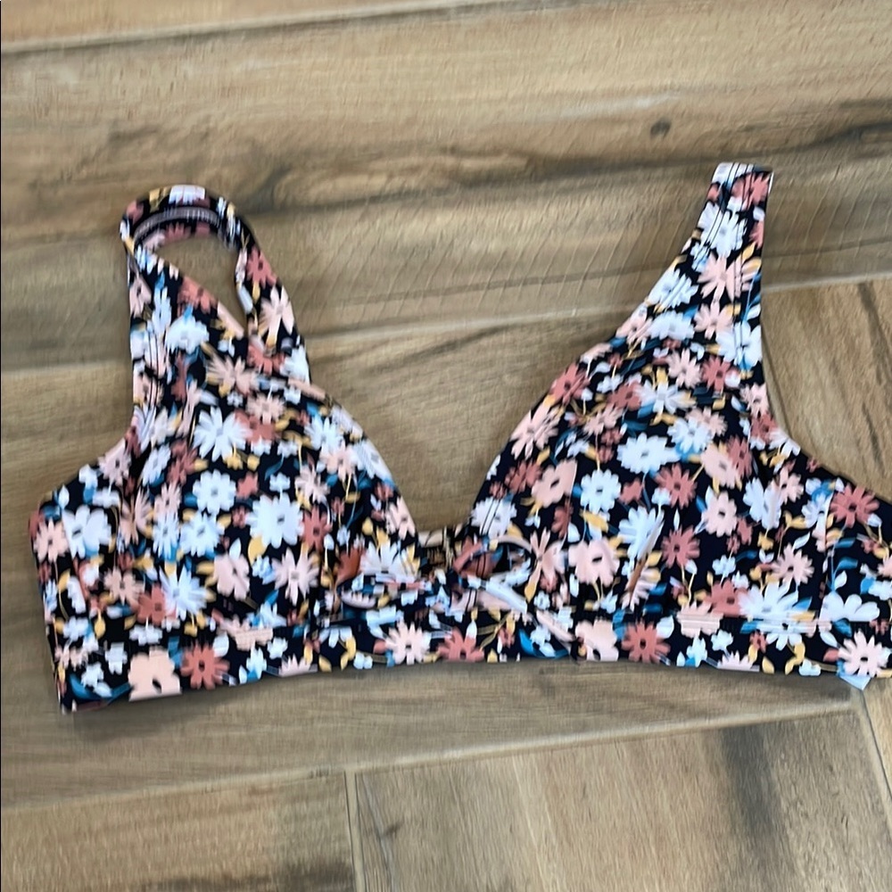 Kona Sol Bikini Top Small Black and Pink Floral